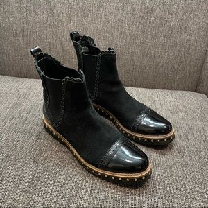 FREE PEOPLE Black Atlas Studded Chelsea Boot 9 EUC